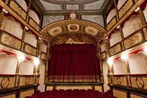teatro-Garibaldi-gallipoli-300x200